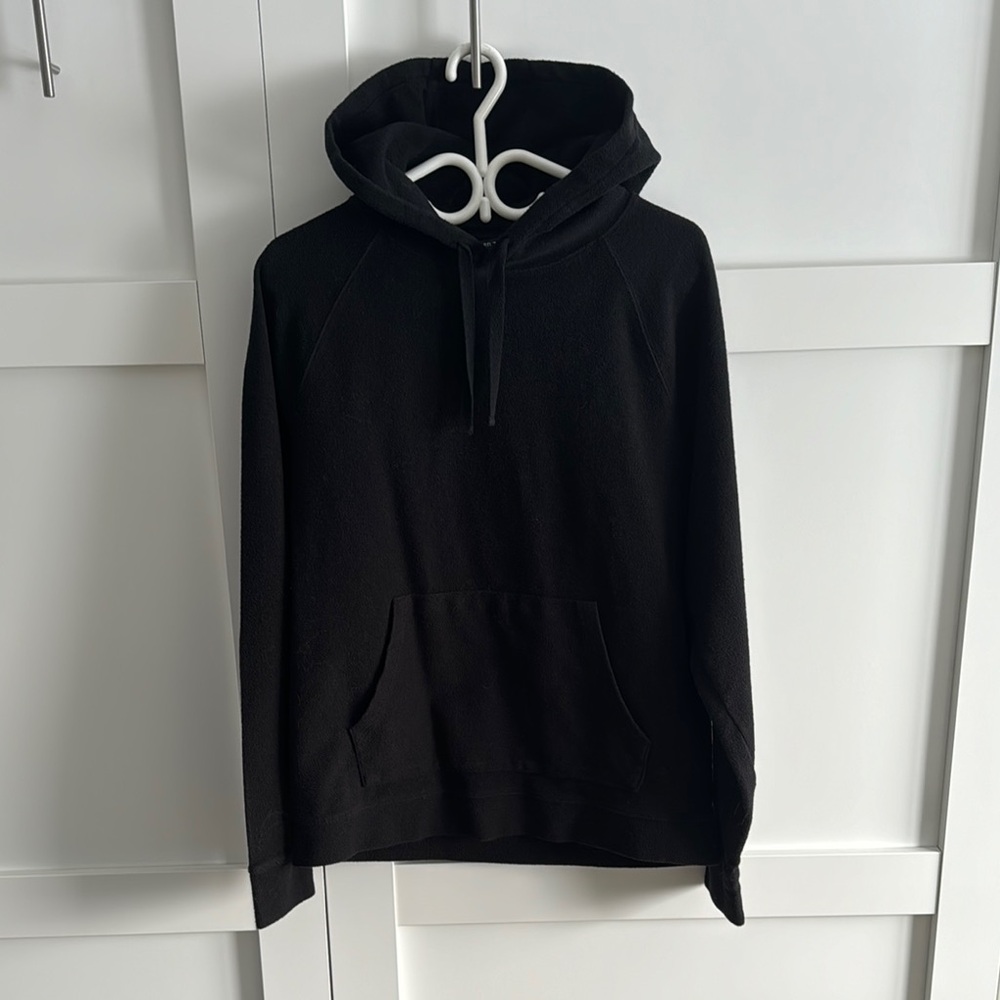 en THREAD Black Pullover Hoodie Sweatshirt